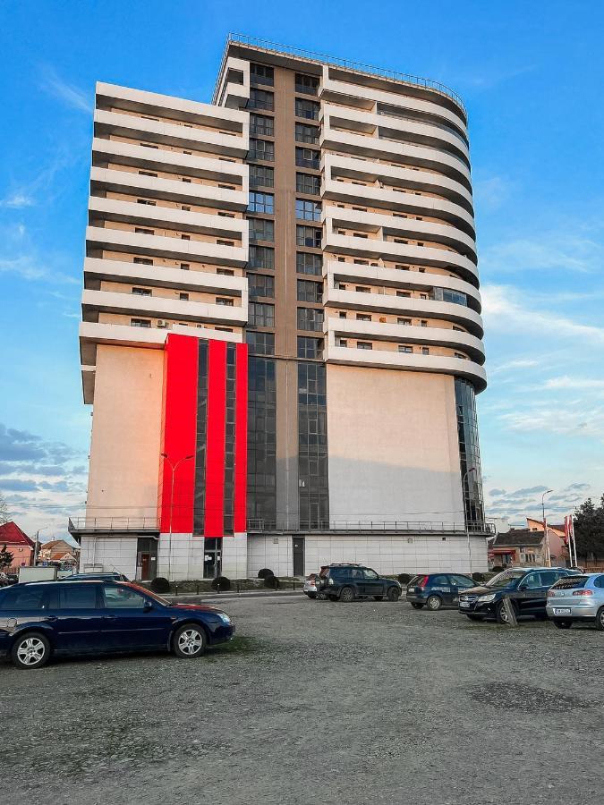 Plaza Apartment Сату Маре Екстериор снимка
