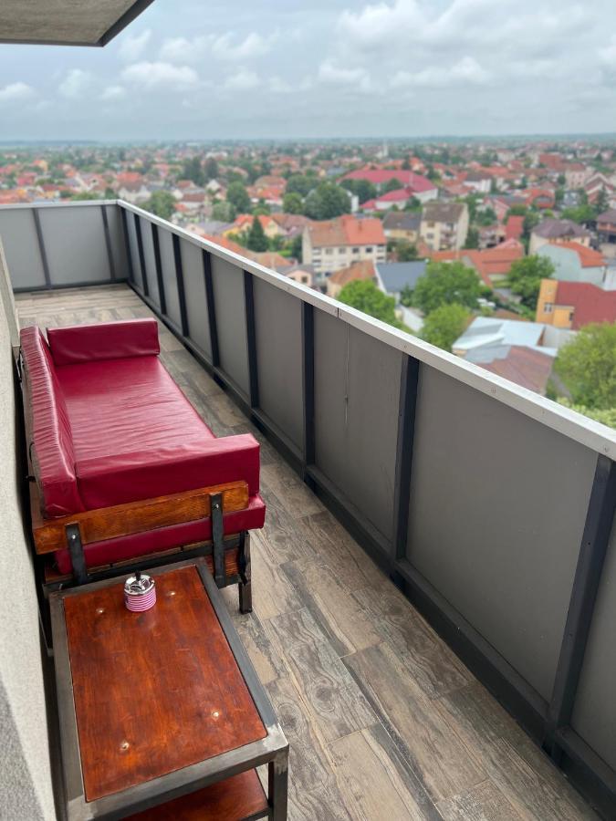Plaza Apartment Сату Маре Екстериор снимка